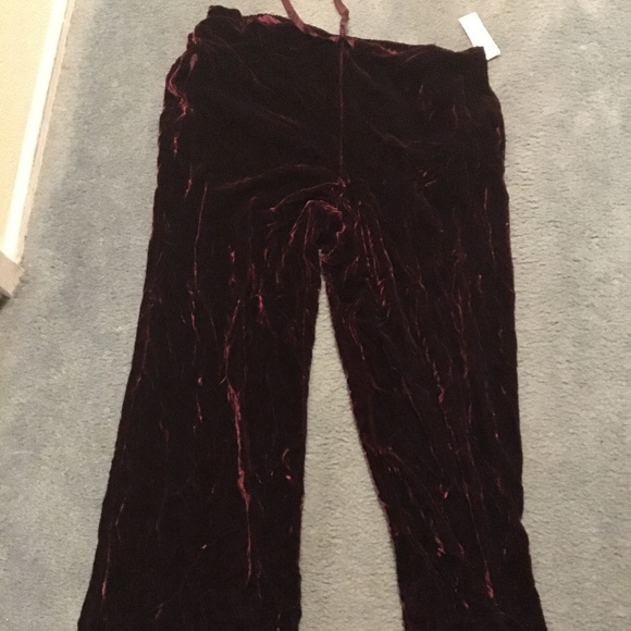Dkny Pants - City DKNY Red Velvet Pants